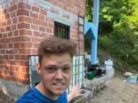 OTKRIVENO GDJE JE TIKTOKER KUPIO KUĆU ZA 5.000 EURA: 'Jedan moj prijatelj...' (VIDEO)