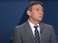 BEOGRADSKI PROFESOR O 'PENDRECIMA' NA PRAGU FAKULTETA: 'Akcija policije bila je potpuno sumanuta, bacali su studente niz stepenište'