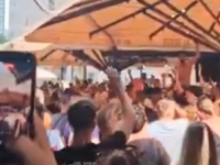 U CENTRU ZAGREBA ORE SE FAŠISTIČKE PJESME: 'Evo zore, evo dana, evo Jure i Bobana' (VIDEO)