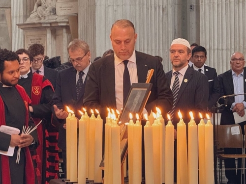 POČAST ŽRTVAMA GENOCIDA U SREBRENICI U PALESTINSKOJ MISIJI U VELIKOJ BRITANIJI: 'Apelujemo i na...'
