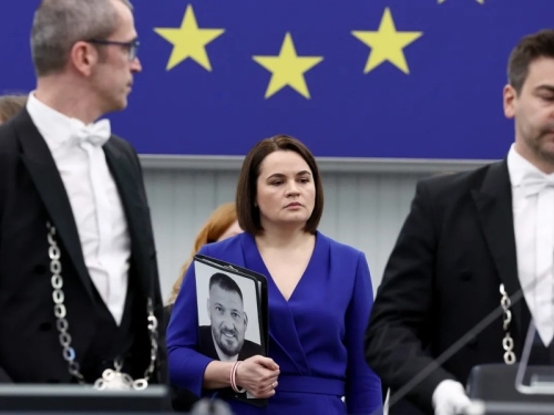 EMOTIVNA MOLBA ČELNICIMA EVROPE: Ne dajte moju zemlju Putinu kao utješnu nagradu