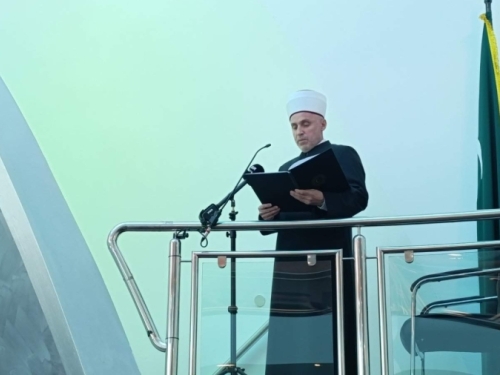HUTBA BIHAĆKOG MUFTIJE KOJA JE ODJEKNULA: Zločini u gradovima doline rijeke Sane uvod u genocid