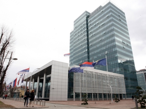 VLADA RS-a DONIJELA ZAKLJUČAK DA SE 5. JULI PROGLAŠAVA DANOM ŽALOSTI: Vlada Brčko distrikta BiH odlučila je da...