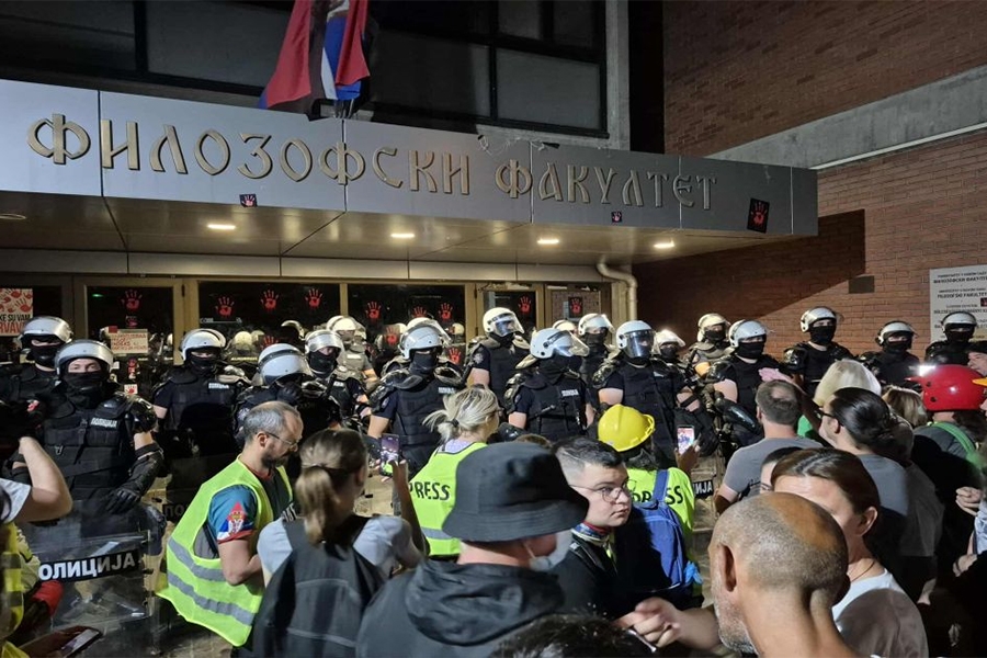 TAKO TO RADE VUČIĆEVI POLICIJSKI BATINAŠI: Kidnapovanje i brutalnost kao u najgorim filmovima...