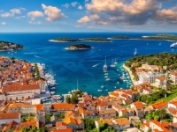 TURISTI NA APARATIMA, SOBA BEZ PROZORA 166 EURA: Hrvatici prisjela 'jutarnja kava' od 7 eura pa oplela po rođenoj zemlji -'U Grčkoj za te pare dobiješ i kafu i giros'