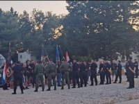 HAOS U BENKOVCU: Ratni veterani sa navijačima prekinuli festival uz ustaške povike i prijetnje, POLICIJA POSMATRALA U TIŠINI