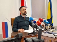 AMIDŽIĆ TVRDI DA SU KOMŠIĆ I BEĆIROVIĆ KREIRALI BUDŽET BiH: 'Pisali su ga kao da su bacali grah!'