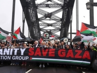 'SVI SMO MI PALESTINCI': Na protestu za mir hiljade Australaca, među njima i poznato lice (FOTO,VIDEO)