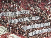SKANDALOZNE PORUKE SA TRIBINA: Navijači Crvene zvezde podigli parolu u čast četničkog zločinca Pavla Đurišića