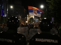 OPASNO VRIJE U SRBIJI, STIŽU IM PORUKE: 'Večeras ne izlazite iz svojih kuća, ostanite na sigurnom'