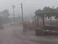 USRED LJETA SVE OBIJELILO: Jako nevrijeme pogodilo Hercegovinu (VIDEO)
