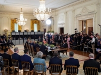 ŠTA SE DOGOVORILO NA HISTORIJSKOM SASTANKU U BIJELOJ KUĆI: Trump, Zelenski, EU i NATO o sigurnosnim garancijama, ALI i o...