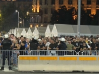 ULIČNI RATOVI U SRBIJANSKIM GRADOVIMA, NAROD U BEOGRADU KRENUO NA 'ĆACILEND': Tamo ih čekaju braća Vučić! (FOTO/VIDEO)