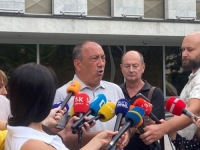 IGOR CRNADAK O 'DANU ZA PAMĆENJE': 'Najteži trenutak za SNSD koaliciju od proljeća 2006, svaki sljedeći dan biće im još teži'