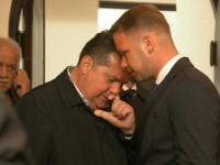 STEVANDIĆ SAZVAO NEFORMALNE KONSULTACIJE: Opozicija mu okrenula leđa, samo Stanivuković pozitivno odgovorio