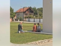 NOVI SNIMAK KRUŽI DRUŠTVENIM MREŽAMA: Kršćanin i muslimani zajedno se mole Bogu... (VIDEO)