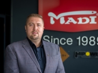 IZVRŠNI DIREKTOR KOMPANIJE MADI EDIN JABANDŽIĆ: 'U Tešnju vlada pozitivan takmičarski duh, ne odmažemo jedni drugima'