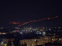 PRED VATROGASCIMA JE DUGA NOĆ: Širi se požar oko Mostara (FOTO)
