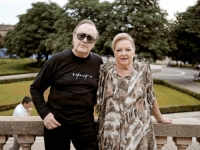 JEDNA OD NAJVEĆIH LJUBAVI NA ESTRADI: Gabi Novak i Arsen Dedić bili su u brakovima kad su se upoznali, a jedan poziv doveo je do tragedije...