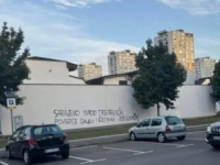 NOVI GRAFIT UPUĆEN MILJENKU JERGOVIĆU I DALIJI OREŠKOVIĆ: 'Sarajevo ispod Trebevića...'