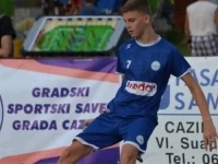 KRAJINA ZAVIJENA U CRNO: Iznenada preminuo mladi nogometaš, imao je samo 17 godina...