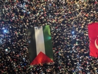 MASOVNI PROTESTI U ISTANBULU: Hiljade ljudi u maršu protiv genocida i gladi u Gazi (FOTO, VIDEO)