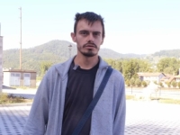 POTRESNA SUDBINA JASMINA PEHIĆA: Hodža mi je rekao 'uzmi kartona, sklepaj neku kućicu i spavaj ispred Općine' (VIDEO)