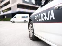 UHAPŠENI POČINIOCI: Uz prijetnju nožem radnici opljačkali trgovinu