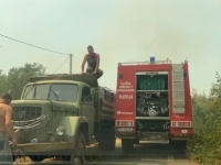 'KUĆE NAM SE NE VIDE OD DIMA, SPAŠAVAMO KOLIKO MOŽEMO': Ni najstariji mještani ne pamte ovakve požare u Crnoj Gori - 'Vidjet ćemo šta će biti do jutra' (FOTO)