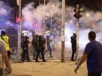 ODGOVOR NA POLICIJSKU BRUTALNOST U SRBIJI: Studenti novom porukom za večeras najavili nove proteste