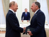 ZAVRŠEN SASTANAK ČIJI ISHOD OČEKUJE CIJELI SVIJET: Putin i Witkoff razgovarali u Kremlju, Trump najavio obraćanje