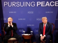 SNIMKA KOJA JE IZAZVALA BROJNE REAKCIJE: Je li ovo Putin ili jedan od njegovih dvojnika...