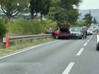 JUŽNO OD MOSTARA, PREMA BUNI: Još jedna saobraćajna nesreća na magistralnoj cesti M-17, u sudaru su...