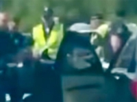 PROCURIO ŠOKANTAN SNIMAK IZ SRBIJE: 'Dobrodošli u zemlju u kojoj je Aleksandar Vučić dao policijske uniforme kriminalnim bandama i huliganima...'