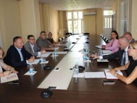 SAVEZ SINDIKATA RS PORUČIO VLASTIMA: Zabranite rad nedjeljom ili povećajte dnevnicu