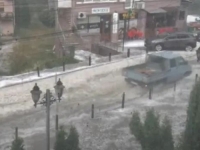 SUPERĆELIJSKA OLUJA POGODILA KOSOVO: Stravične scene na ulicama…(VIDEO)