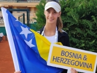ONA JE PONOS NAŠE DRŽAVE: Bh. tenisačica osvojila turnir i singlu i u parovima