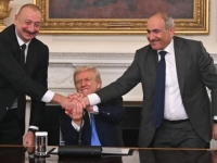 STVORENA I 'TRUMPOVA RUTA': Armenija i Azerbejdžan potpisali mirovni sporazum u Bijeloj kući