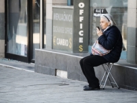 PENZIONERIMA OBUSTAVLJENE UPLATE IZ RUSIJE: 'Umjesto pomoći, tražili su da im uplatim taksu od 30 eura...'