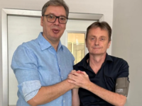 NAKON ŠTO JE DOŽIVIO MOŽDANI UDAR U TV EMISIJI: Vučić objavio da se ministar Glišić uskoro vraća redovnim dužnostima