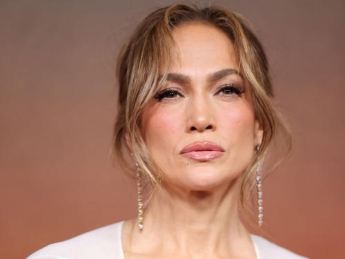 JENNIFER LOPEZ NISU DOZVOLILI DA UĐE U CHANELOVU RADNJU: Njena reakcija oduševila sve