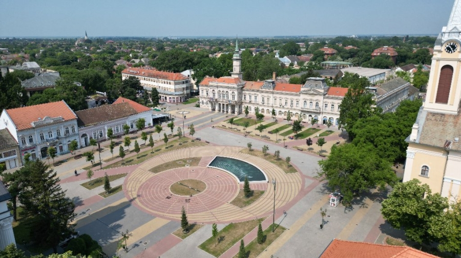 UŽASNE VIJESTI STIŽU IZ VOJVODINE: Momak i djevojka godinama držali robove, stavlja im se na teret da su od...