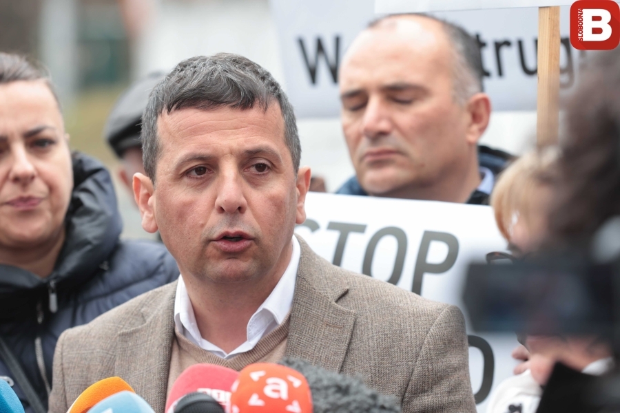 'MRŠ, SMRADU....': Skandal u centru Banje Luke, Vukanović otkrio ko stoji iza svega...