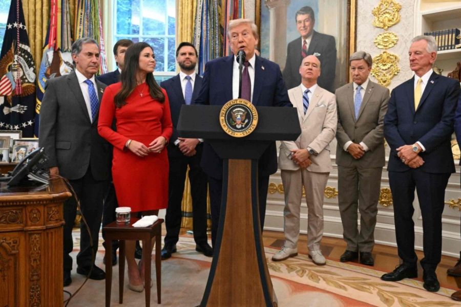 VANREDNO OBRAĆANJE DONALDA TRUMPA: 'Saznao sam neke stvari koje su vrlo zanimljive.  Pucali smo na brod koji je...!' (VIDEO)