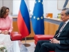 JAČANJE DIJALOGA: Šefica slovenske diplomatije Tanja Fajon razgovarala s kineskim kolegom
