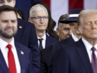 NOVI AI MODEL 'NAVIJA' ZA TRUMPA: Je li se šef Applea prepao? Već dva mjeseca nakon što je Tim Cook prisustvovao inauguraciji...