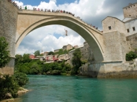 NESREĆA SA GUMENIM ČAMCEM: Njemački državljanin povrijeđen kod Starog mosta