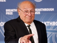 DANNY DEVITO PRIHVATIO BI JEDNU SVOJU ULOGU OPET BEZ RAZMIŠLJANJA: 'Stalno razgovaram s Timom Burtonom o tome'