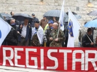 MINISTAR LOKMIĆ TVRDI DA IMA 383.500 BORACA: 'Sumnjam u podatak, znači, nismo umirali nikako'