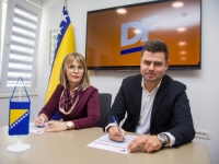 CRVENI DRES ZAMIJENIO NARANDŽASTIM: Arman Zalihić pristupio Demokratskoj fronti, pridružila se i dr. Lamija Duranović